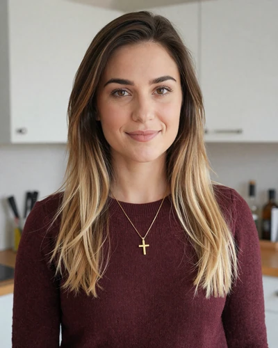 Eszter, 31, Hungarian family doctor from Debrecen, verified Hungarian singles profile, 31, Debrecen, Hungary